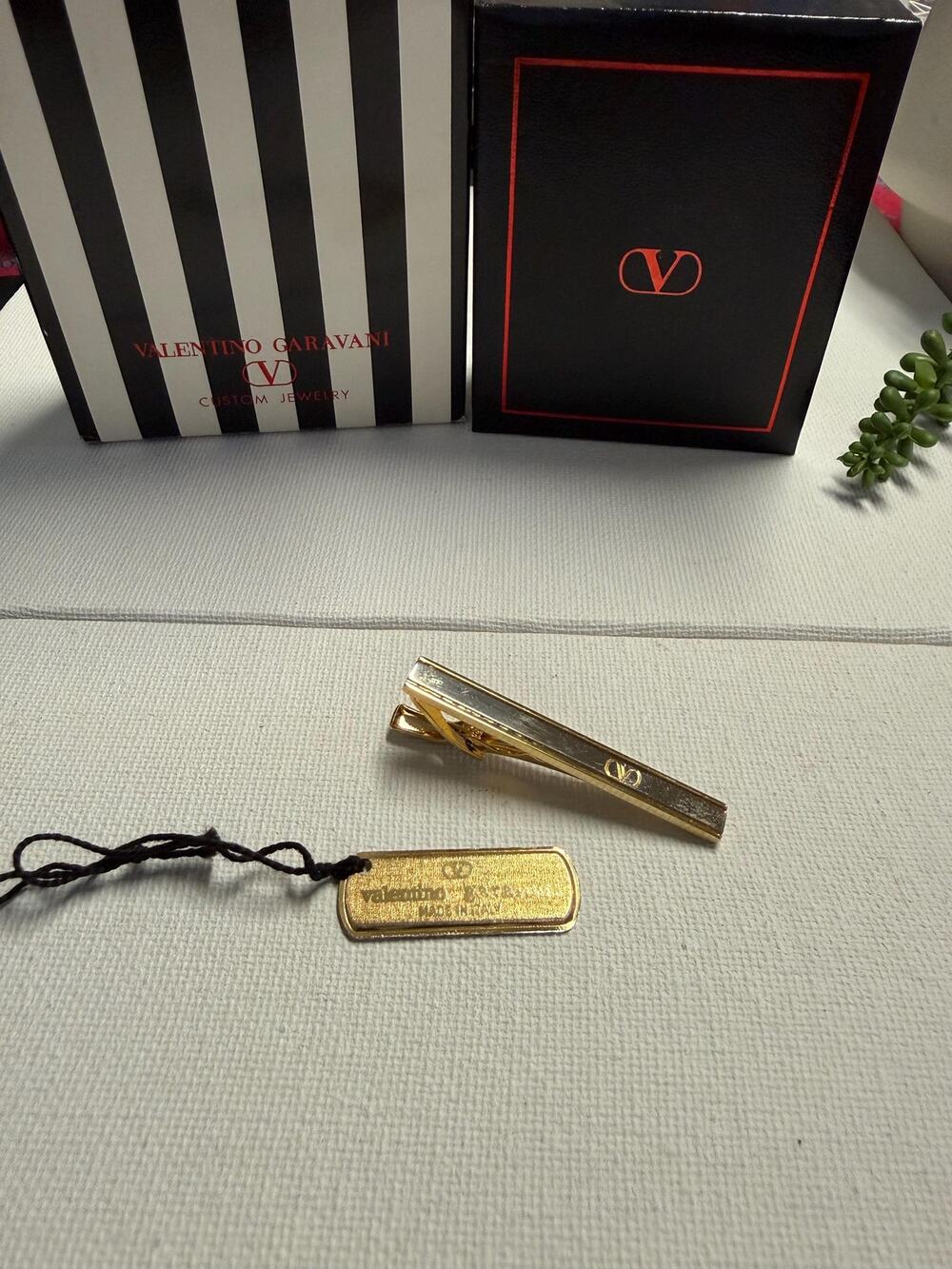 Authentic Vintage Valentino Garavani Gold-Tone Tie Clip with Hangtag